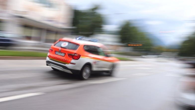 Rettungskräfte finden tote Frau in Plauen