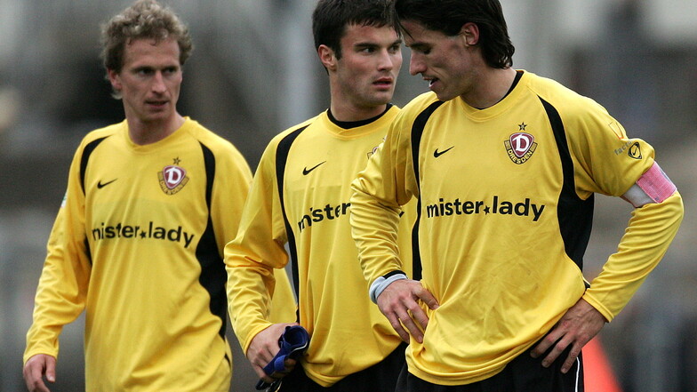 Martin Stocklasa (r.) war während seiner Zeit bei Dynamo Dresden von 2006 bis 2008 zwischenzeitlich sogar Kapitän - allerdings auch oft enttäuscht. Genau wie hier Ronald Wolf (M.) und Patrick Wuerll.