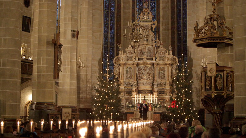 Pfarrer Cornelius Epperlein hielt die zwei Christvespern in der Pirnaer Marienkirche. Statt Tausenden kamen nur wenige Hundert Besucher.