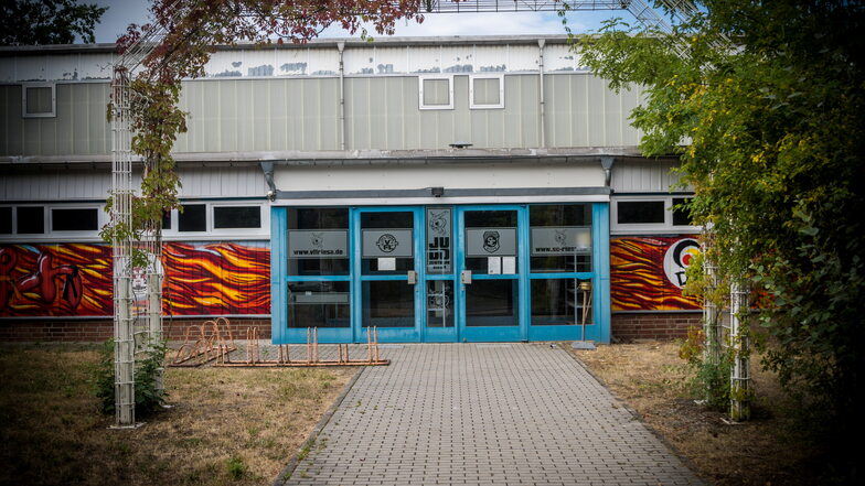 Die Judohalle an der Madgeburger Straße in einer Archivaufnahme vom Sommer 2022.