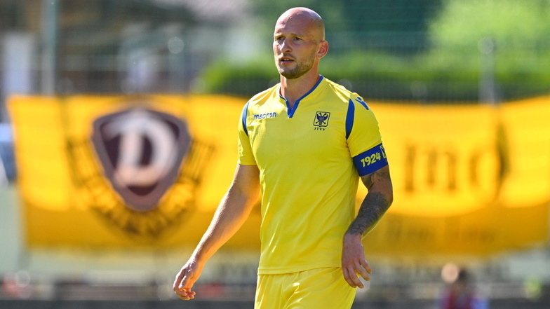 Mit seinem neuen Verein VV St. Truiden (Belgien) spielte Toni Leistner im Trainingslager in Österreich gegen Dynamo Dresden.