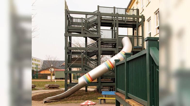 Die Flucht- und Rettungstreppe am Kinderhaus am Bobersberg in Großenhain soll ab April bis August erneuert werden.