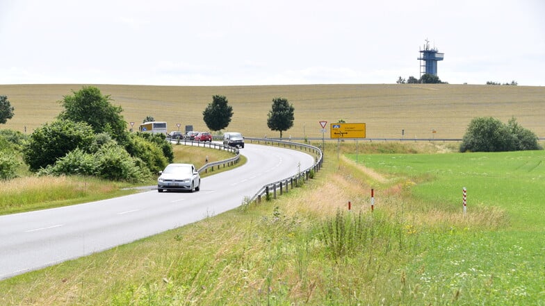 Hier, zwischen Großerkmannsdorf und Radeberg an der Anhöhe soll eines der beiden Gewerbegebiete entstehen.