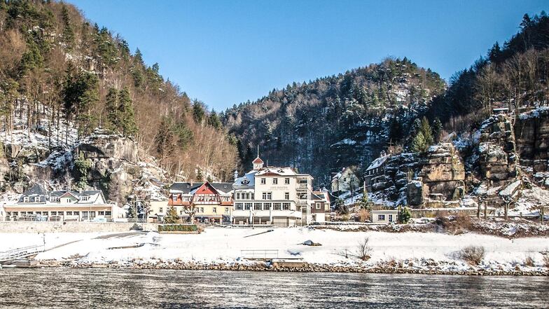 Genussvoll durch den Winter: Das besondere Erlebnis im Winterdorf Schmilka