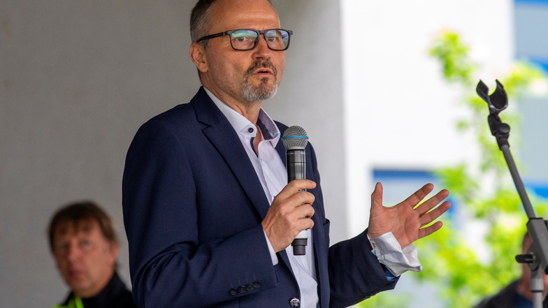 Wolfgang Braun ist Vorsitzender der Eissmann-Geschäftsführung und sprach am Freitag zu den Pirnaern.