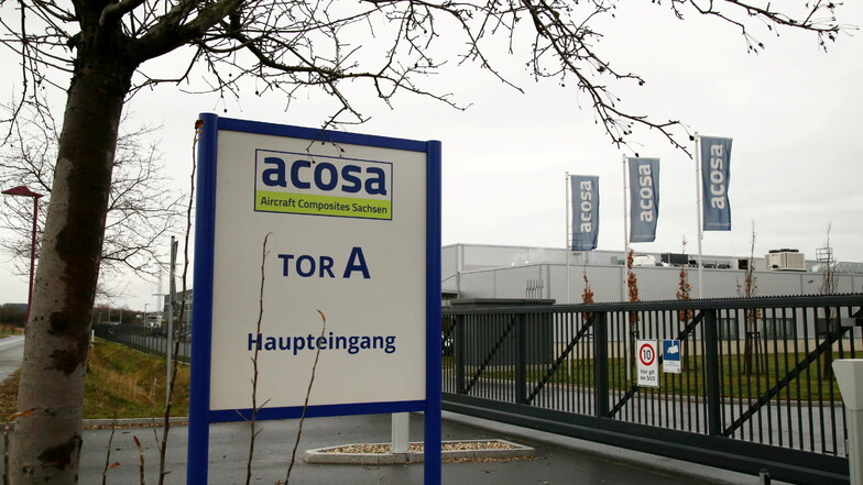 Die Beschäftigten des Airbus-Zulieferers Acosa im Gewerbegebiet Kodersdorf müssen weiter auf eine Lohnsteigerung warten. Die IG Metall hat die Verhandlungen dafür ausgesetzt.