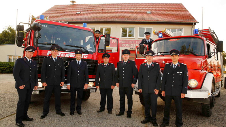 Sie freuen sich auf ihr neues Gerätehaus: Kameraden der Freiwilligen Feuerwehr Königsbrück.