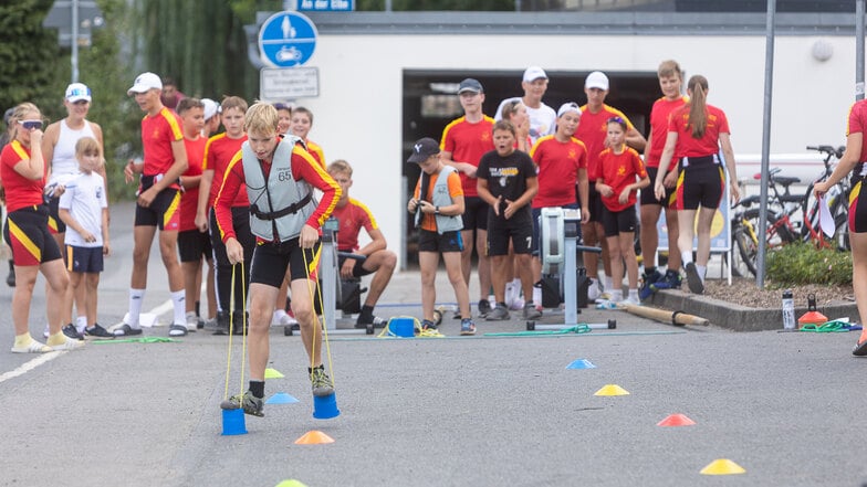 Die Kinder und Jugendlichen des Ruder Vereins lieferten sich einen spannenden Wettkampf untereinander.