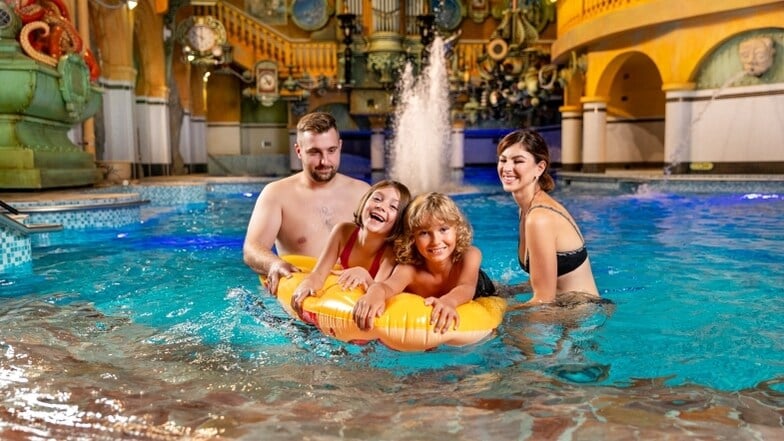 Spritzige Momente: Badespaß für die ganze Familie im Erlebnisbad!