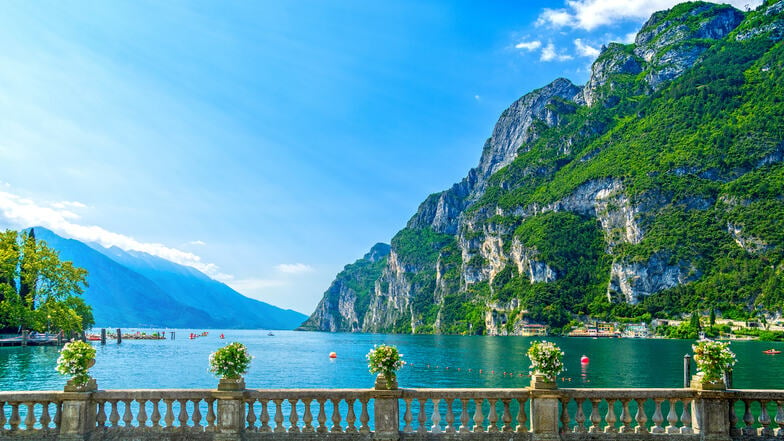 Im Norden: Riva del Garda.