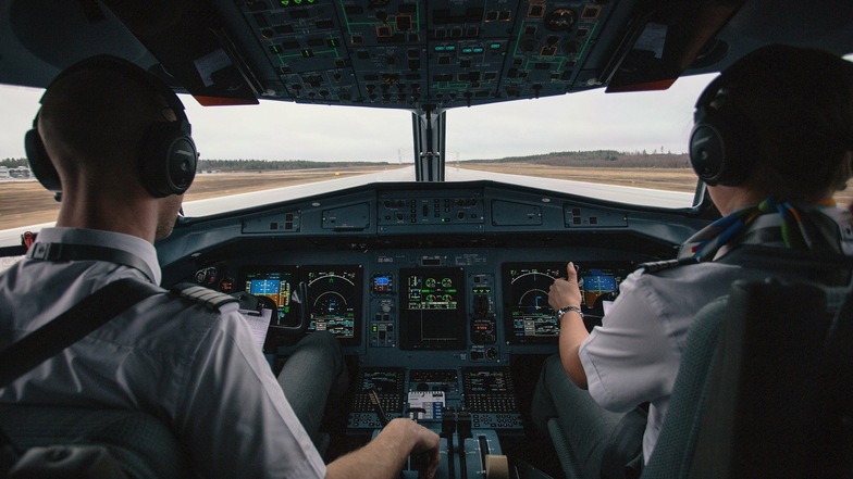 Pilotenausbildung nicht beendet: Flugzeug muss umkehren
