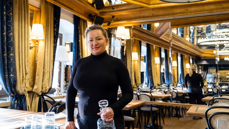 Monika Swacha ist die Inhaberin des Restaurants "Miódmaliny". Nach großem Umbau werden die Gäste im edlen Design empfangen - hier der Spiegelsaal im ersten Stock.