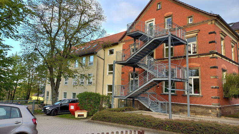 Großschönau will die frühere Waltersdorfer Grundschule den tatsächlichen Erfordernissen der Kita anpassen, die sich jetzt hier befindet. Doch das ist noch ein weiter Weg.