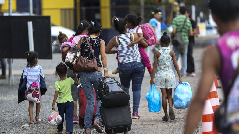 Nicht alle Flüchtlinge aus Venezuela suchen Schutz in den Nachbarländern – wie hier an Brasiliens Grenze. Viele von ihnen kommen auch nach Europa.