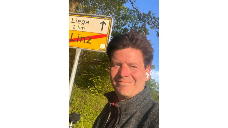 Selfie in Lüttich – es sind noch knapp 35 Kilometer.