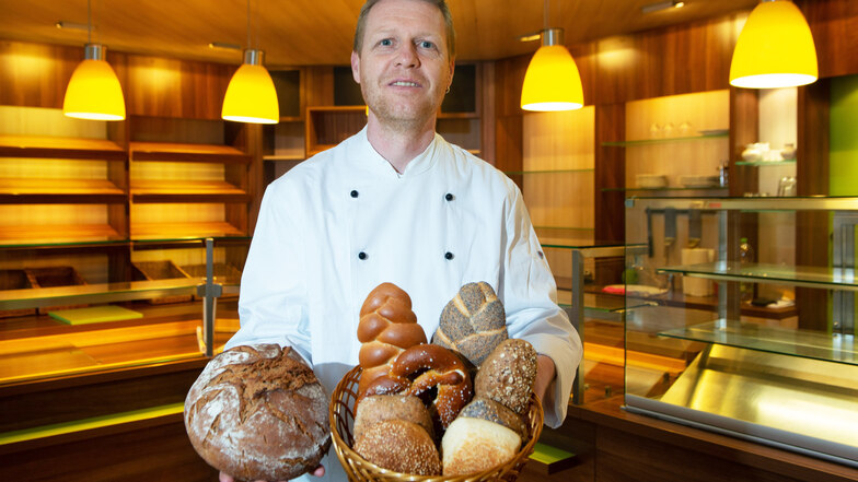 Bäckermeister Jan Willner nutzt ab Montag die ehemaligen Räume der Bäckerei Marcel in der Clara-Zetkin-Straße. Er setzt auf das ursprüngliche Handwerk.
