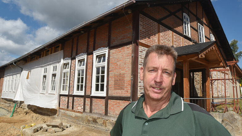 Jörg Kasper von der IG Schützenhaus steckt mit anderen Mitstreitern viel Arbeit in das neue Dorfzentrum.