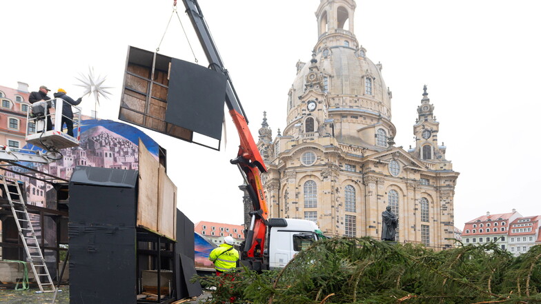 "Advent am Neumarkt" in Dresden wird abgebaut
