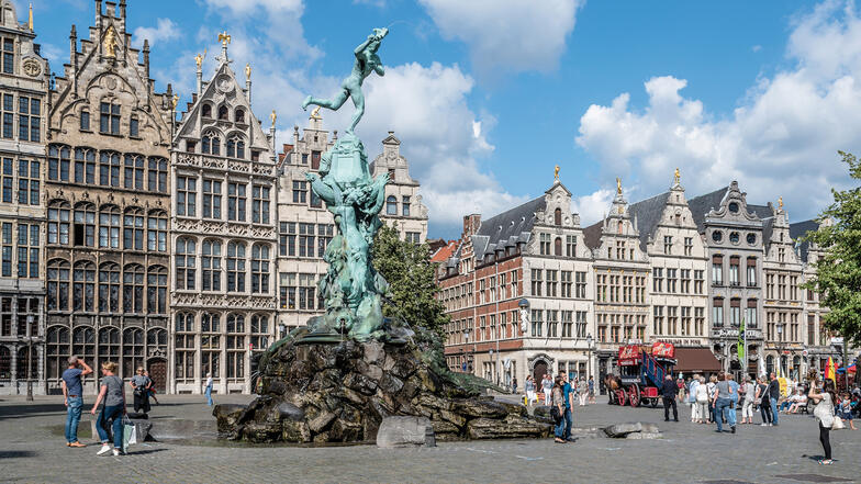 Schon seit fünf Jahrhunderten gilt die Stadt Antwerpen als das Diamantenzentrum der Welt.