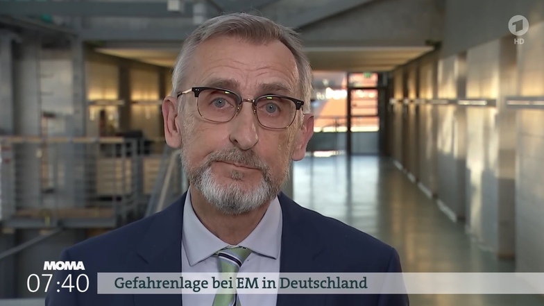 Armin Schuster im Interview mit dem ARD-Morgenmagazin: Er  bekräftigte die Unionsforderungen nach mehr Befugnissen für die Sicherheitsbehörden