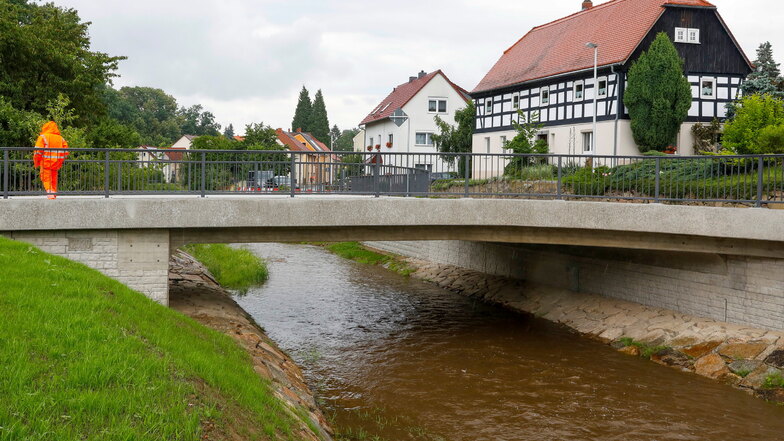 Die neue Baldaufbrücke in Kunnersorf.