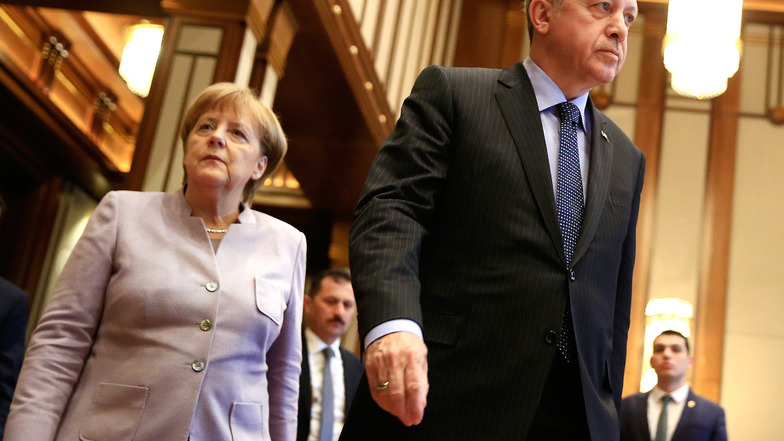 Es gibt viel zu besprechen, wenn am Freitag Angela Merkel und Recep Tayyip Erdogan in Istanbul zusammenkommen.