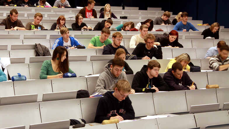 Die Zahl der ausländischen Studenten ist auch im aktuellen Wintersemester gleich geblieben.