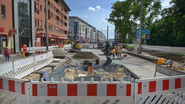 Seit langen eine einzige Baustelle: Blick auf die Baustelle Kesselsdorfer Straße