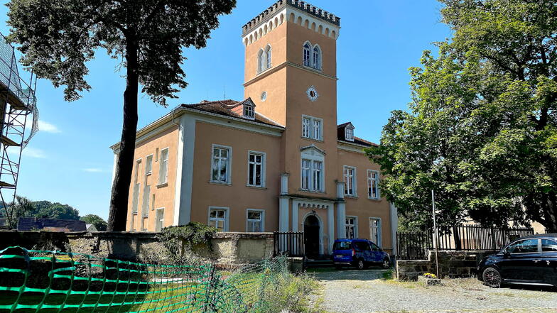 Schloss Ottenhain.