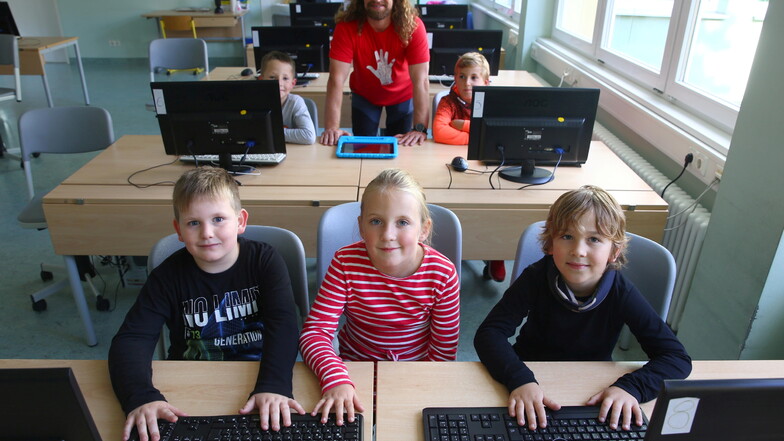 Die Kamenzer Grundschulen sollen besser ans Internet angebunden werden. Doch die digitale Ausstattung wird teurer als gedacht.