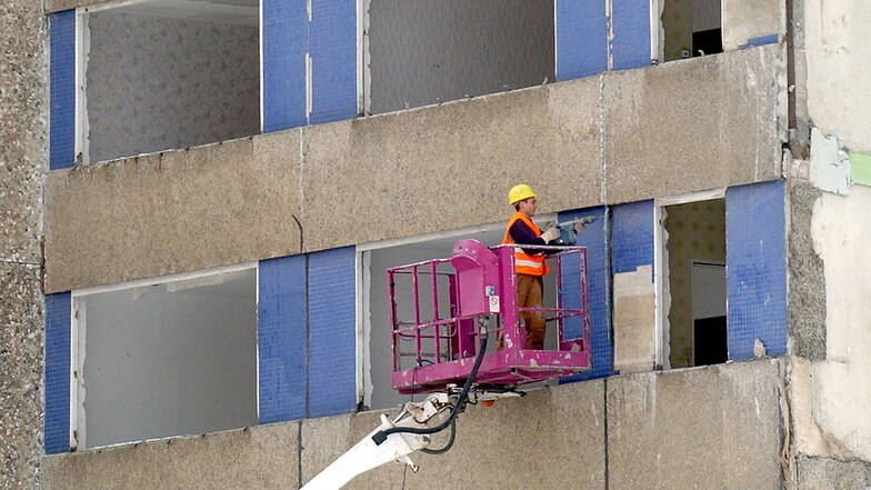 Baugewerkschaft schlägt Asbest-Alarm auch in Sachsen