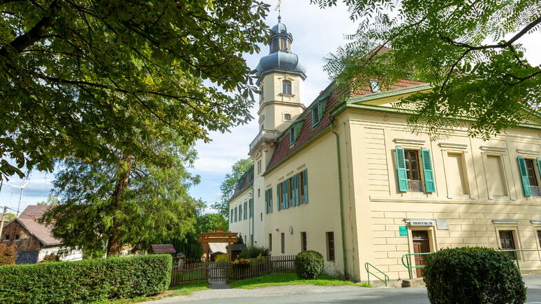 Schloss und Park Ulbersdorf sind zum Anziehungspunkt geworden. Nun auch innen.