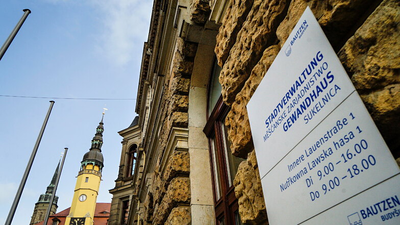 Zum Jahreswechsel haben die Stadtverwaltung Bautzen und das Landratsamt des Kreises veränderte Öffnungszeiten.