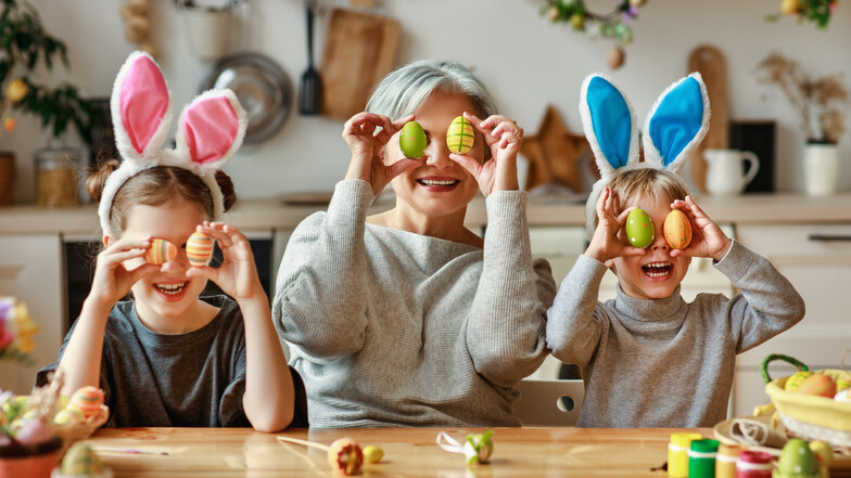Gewinnen Sie eine GRATIS Grußanzeige zum Oster-Spezial und versenden Sie herzliche Ostergrüße in Ihrer Wunschausgabe!