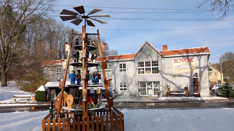 Das Firmengebäude der Firma Knox steht im Wilsdruffer Ortsteil Grund am Rande des Tharandter Waldes.