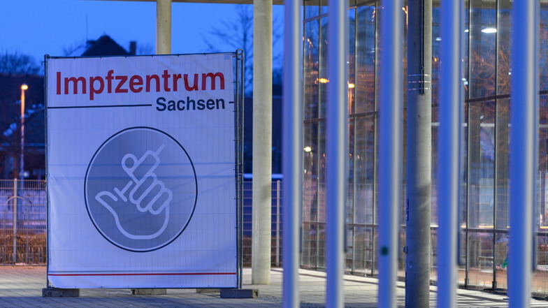 Ein Impfzentrum wie in Dresden oder Pirna soll auch in Freital eingerichtet werden, fordern Stadträte.