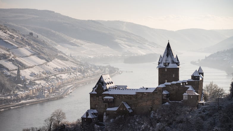 Adventsstimmung auf dem Rhein: Festliche Flusskreuzfahrt durch Deutschland und die Niederlande