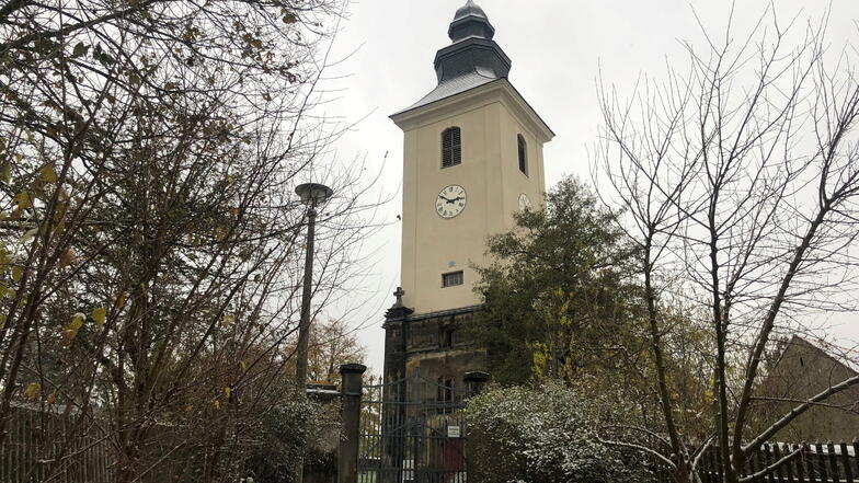 Benefizturniere: Skat spielen für die Sanierung der Großerkmannsdorfer Kirche