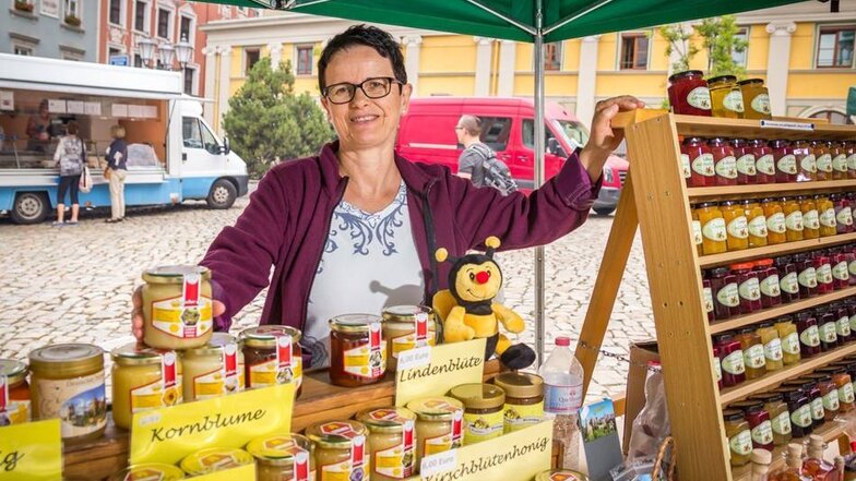 Auf dem Kornmarkt können die älteren Kunden besser laufen, findet Marmeladenfrau Marion Frenzel.
