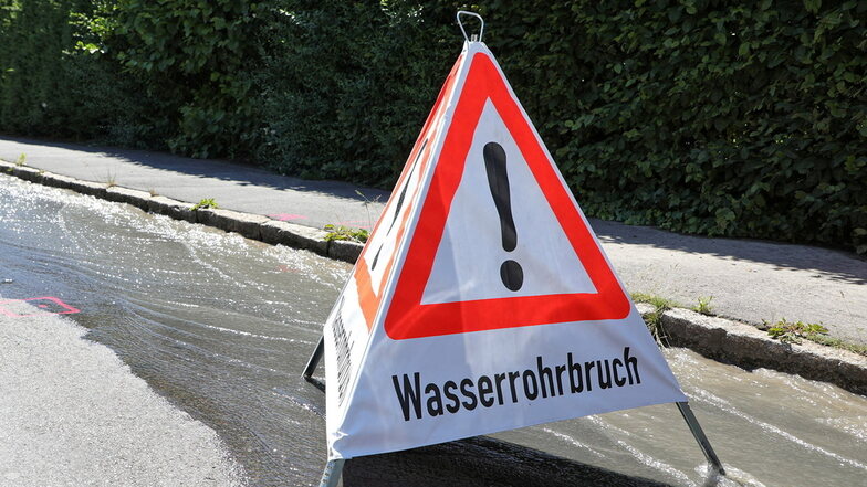 Bischofswerda: Kirchstraße wird wegen Wasserrohrbruch gesperrt