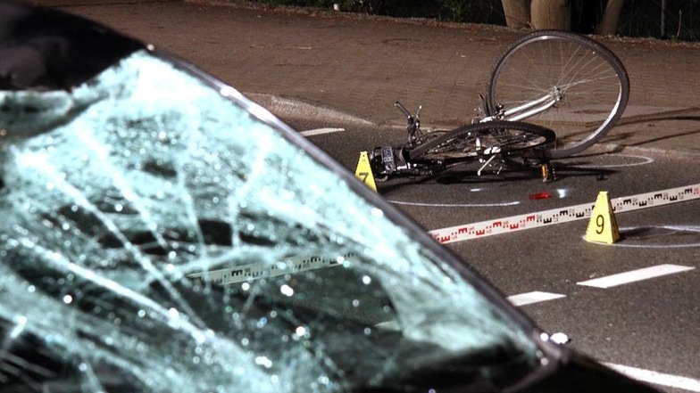Am Donnerstagmorgen kam es gegen 1.30 Uhr in Wilsdruff auf der Kreuzung Meißner Straße (S 177) und  Sachsdorfer Weg zu einem schweren Unfall.