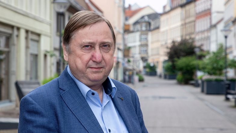 André Hahn ist Bundestagsabgeordneter für Die Linke. Der Politiker hat seinen Heimatwahlkreis in der Sächsischen Schweiz, kümmert sich aber auch um den Wahlkreis Meißen – und war jetzt in Riesa.