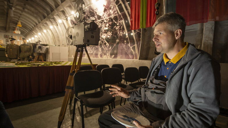 Im Allerheiligsten: Militärhistoriker Marcel Reichel in der ehemaligen russischen Bunkeranlage „Granit“ auf dem Flugplatz in Großenhain. Hier drehte 2018 das russische Fernsehen eine Dokumentation.