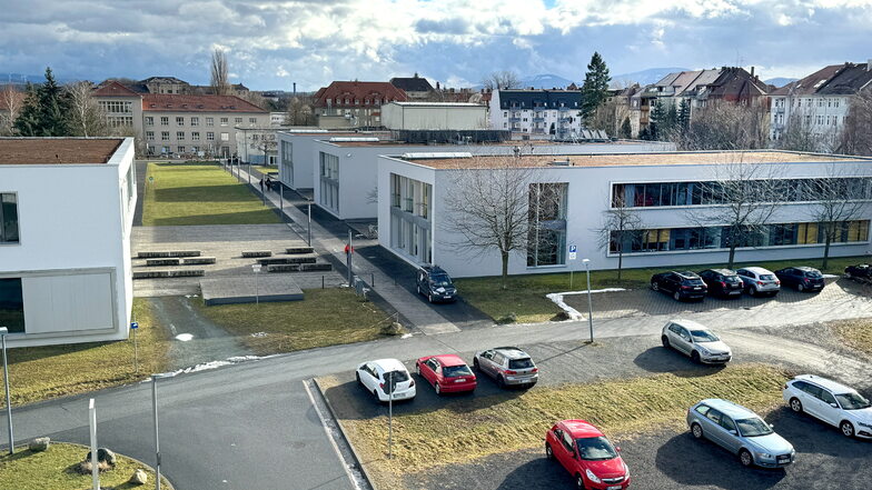 Mit den geplanten Neubauten soll der Campus der Hochschule in Zittau noch mehr verdichtet werden. Das bringt Vorteile für den Hochschulbetrieb, aber auch für die Studenten mit sich.