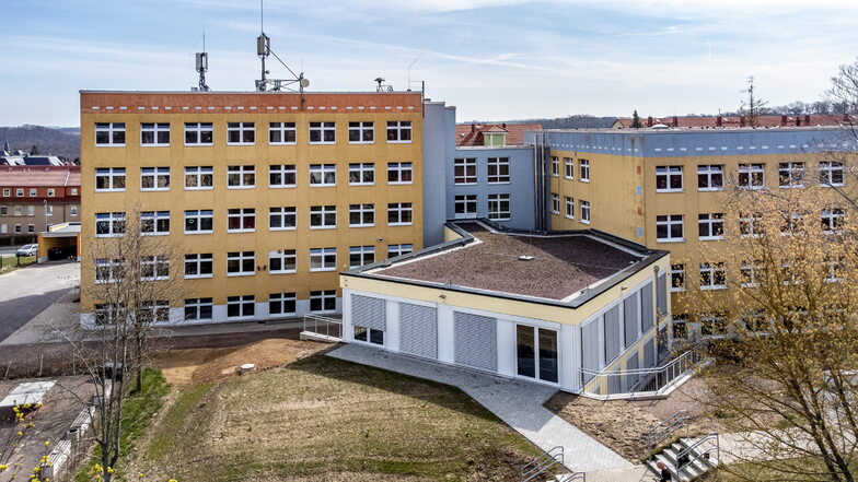 Der Anbau an die Waldheimer Oberschule ist fertig und die Schlussrechnung erfolgt. Insgesamt hat der Anbau rund 1,4 Millionen Euro gekostet.