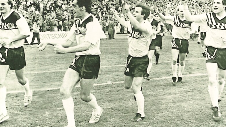 Andreas Trautmann (rechts) wurde mit Dynamo dreimal Meister und viermal Pokalsieger und gewann mit der DDR-Auswahl olympisches Silber.