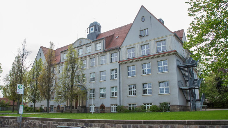 Der Oberschule Wilsdruff fehlt Platz. Deshalb soll die Schule erweitert werden. Im beschlossenen Haushalt ist das einer der größten Investitionen der Stadt Wilsdruff.
