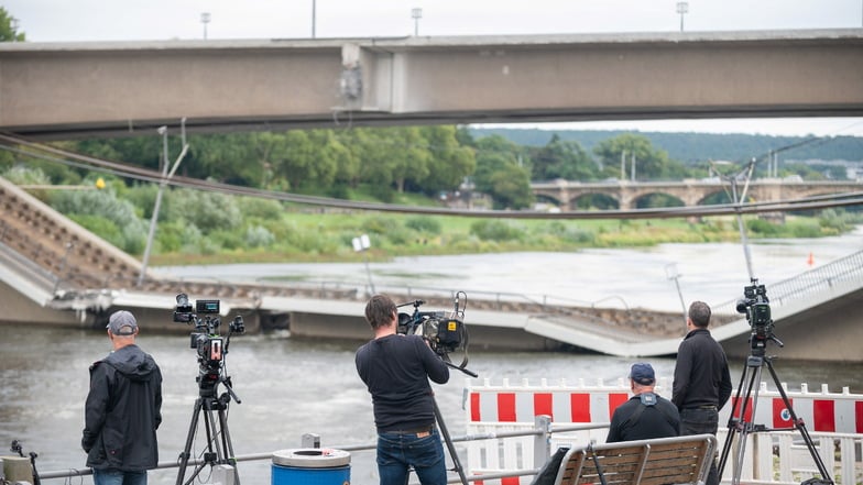 Auch Medienvertreter aus ganz Deutschland waren vor Ort.