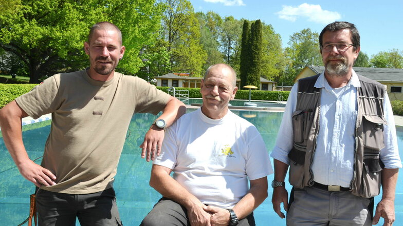 Heiko Schuch, Michael Brosius und Ralf Schwarzbach (von links) gehören zum langjährigen Freizeitbad-Team.