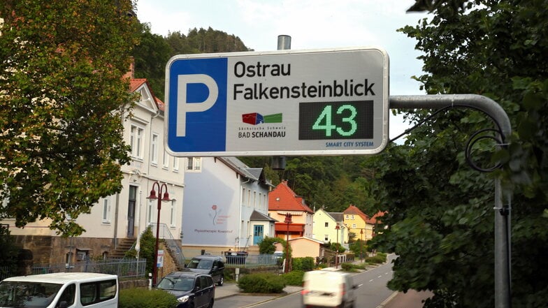 Neue Parkplatzanzeige in Bad Schandau